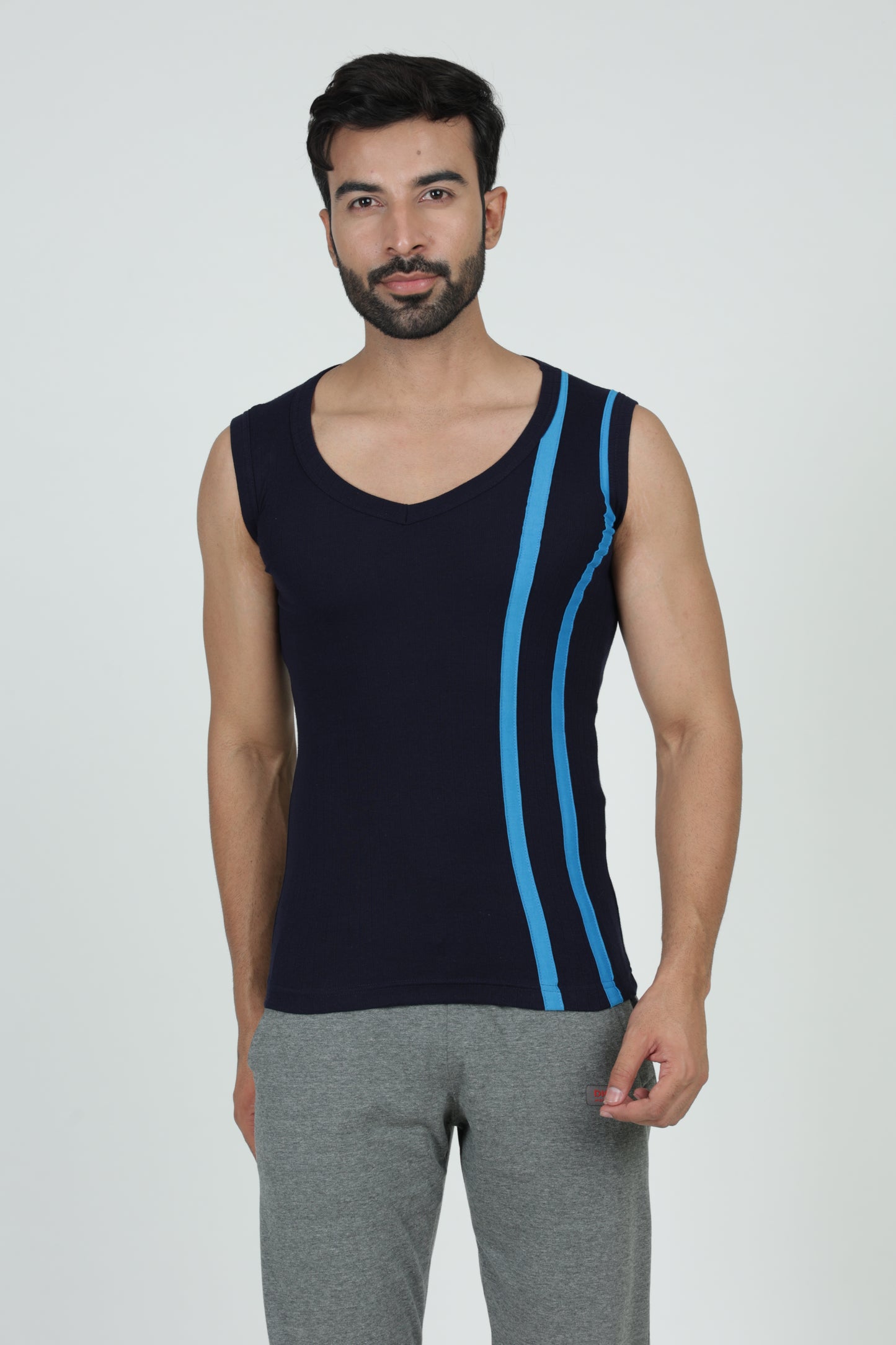 Men Designer Sleeveless Gymvests